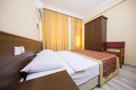 Klas Hotel Dom