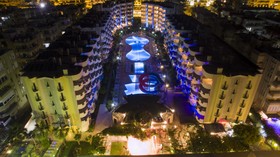 May Garden Club Hotel