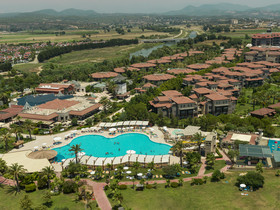 Felicia Village