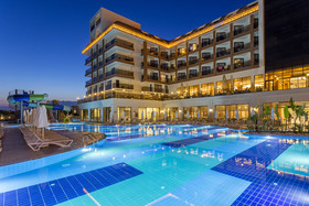 Glamour Resort & Spa