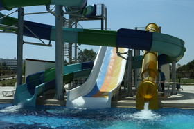 Glamour Resort & Spa