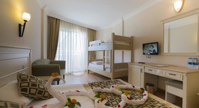 Grand Seker Hotel