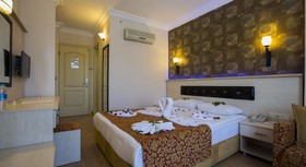 Grand Seker Hotel