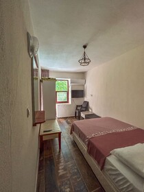 Ozgur Family House