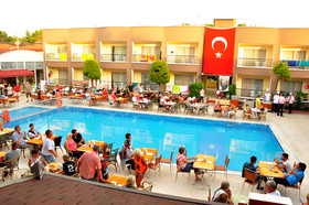 Sayanora Hotel