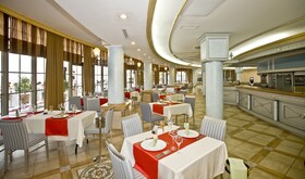 Sunrise Queen Luxury Hotel