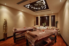Sunrise Queen Luxury Hotel