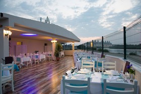 Water Side Resort & Spa