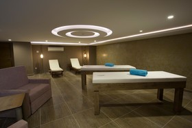 Water Side Resort & Spa
