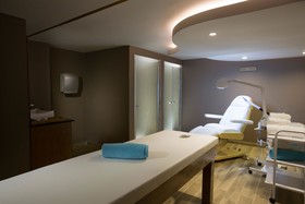 Water Side Resort & Spa