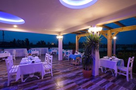 Water Side Resort & Spa