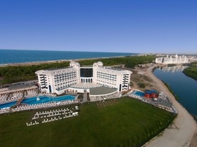 Water Side Resort & Spa