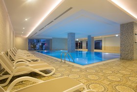 Water Side Resort & Spa