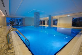 Water Side Resort & Spa