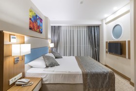 Marpessa Blue Beach Hotel