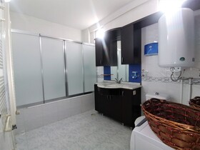 Nar Konaklama