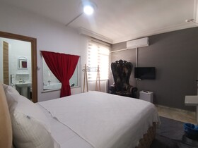 Nar Konaklama