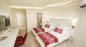 Laguna Beach Alya Resort & Spa