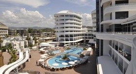 Laguna Beach Alya Resort & Spa