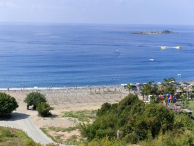 Oz SUI Resort Hotel