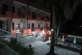 Apollon Hotel