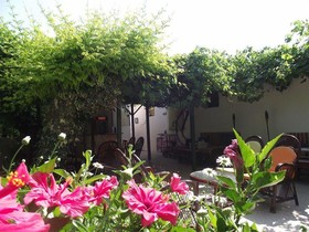 Dardanos Hotel