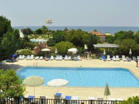 alltoura Club Hotel La Benata