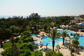 Armas Pemar Beach Resort