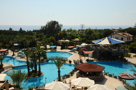 Armas Pemar Beach Resort