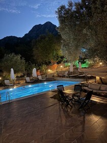 Antalya Bodrum Kayasi Dag Oteli
