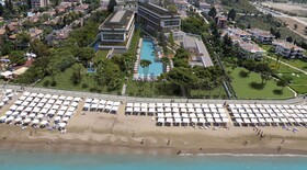 Acanthus Cennet Barut Collection