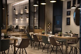 Acanthus Cennet Barut Collection