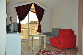 Almila Side Suite