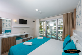 Clover Magic Altinkum Park Hotel