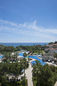 Arum Barut Collection