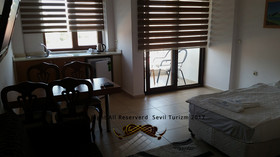 Ceren Family Suit