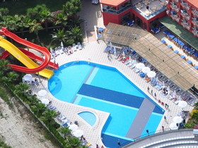 Club Side Coast Hotel