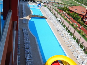 Club Side Coast Hotel