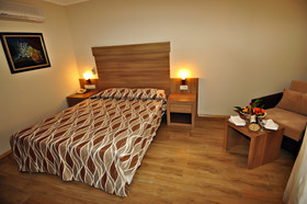 Club Side Coast Hotel