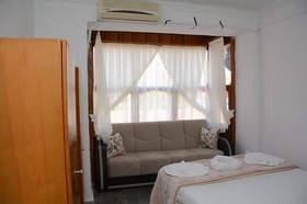 Hellen Hotel Side