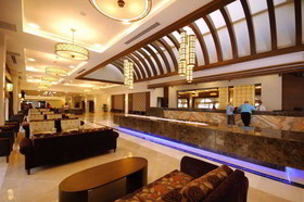 Side Aluna Hotel