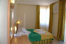 Elit Garden Hotel