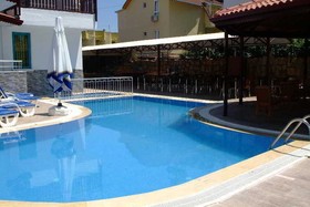 Elit Garden Hotel