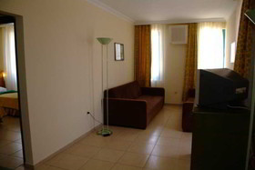 Elit Garden Hotel