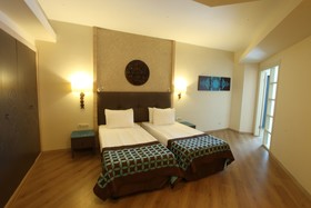 Lago Hotel