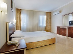 Side Nusso Beach Hotel
