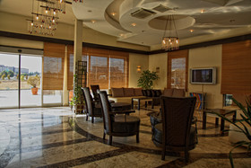 Lavitas Hotel