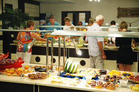 Lavitas Hotel