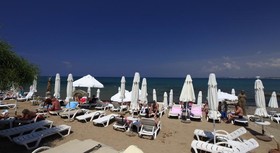 Leda Beach Hotel