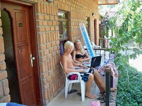 Leda Beach Hotel